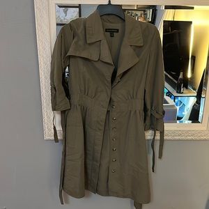 Banana republic dress. Great for work or play. Good condition.